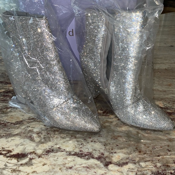 Madden Sparkle Heels - Picture 7 of 8